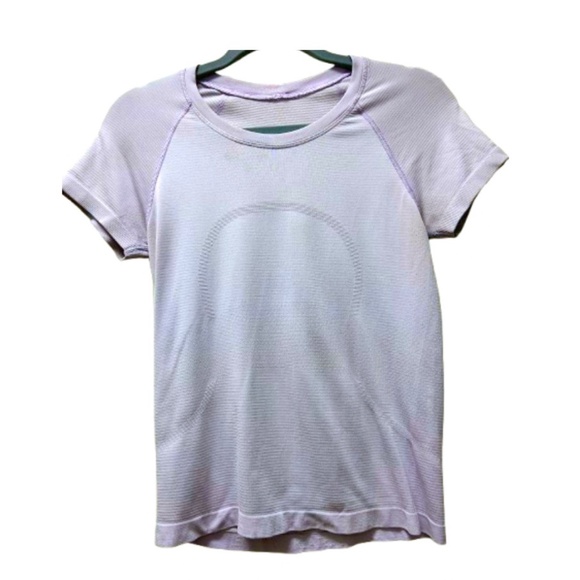 Lululemon Swiftly Tech Short Sleeve Shirt 2.0 Race Length Lilac Ether Size 6 - Picture 1 of 6